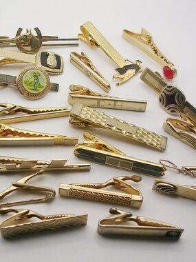Vintage Tie Clips and Bars Lot of 20 gold tone Men Formal Wear Jewelry